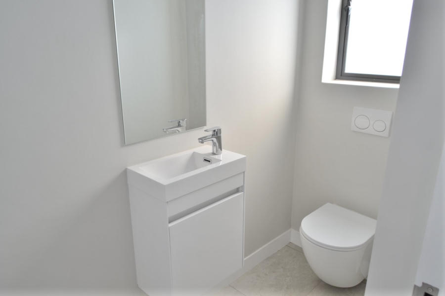 To Let 4 Bedroom Property for Rent in Croydon Gardens Estate Western Cape